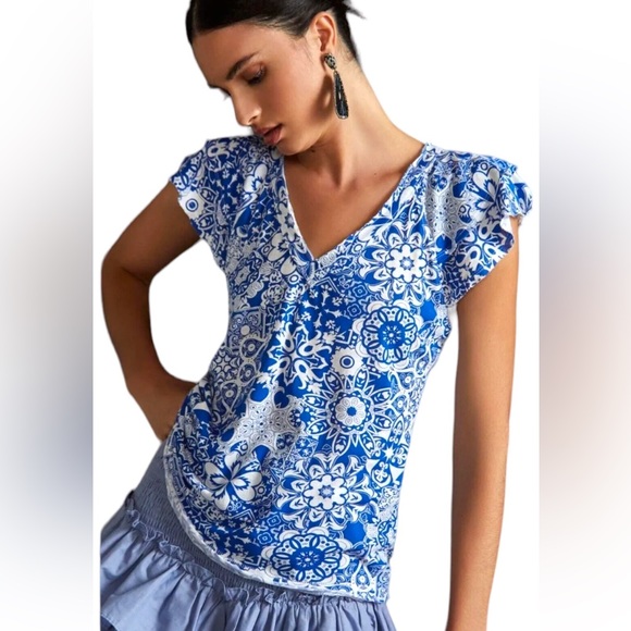 Maeve Tops - Maeve Anthropologie Catie Ruffle Sleeve Blue and White Tee in Size Medium